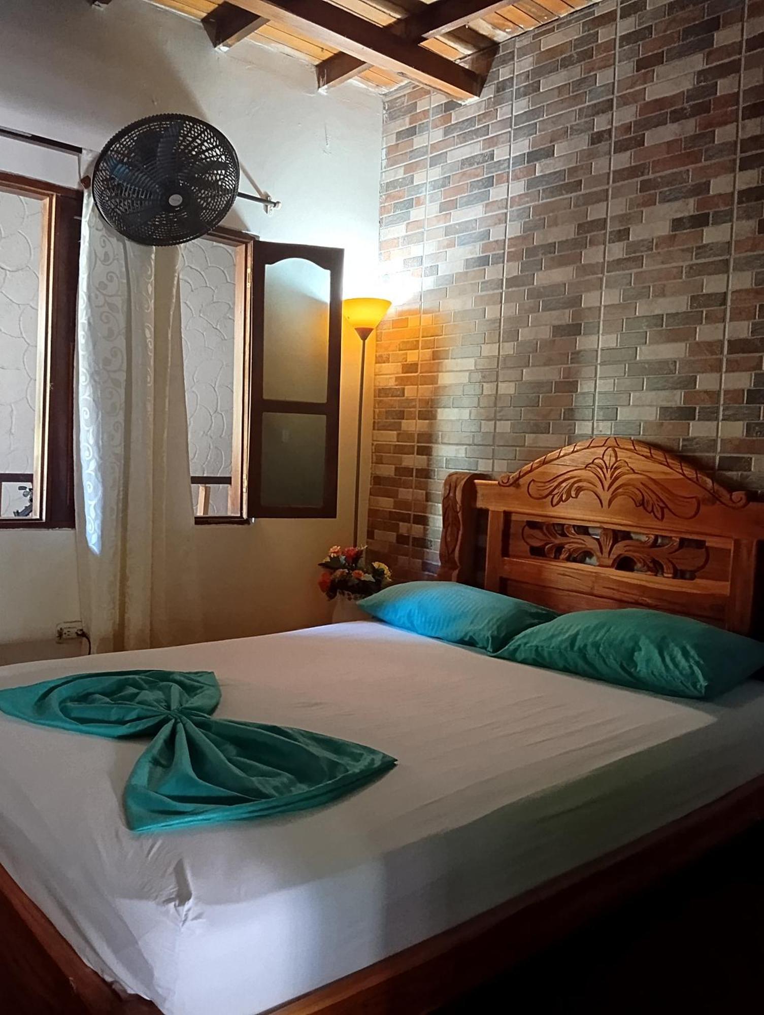 Hostal Los Wichos Minca Buitenkant foto