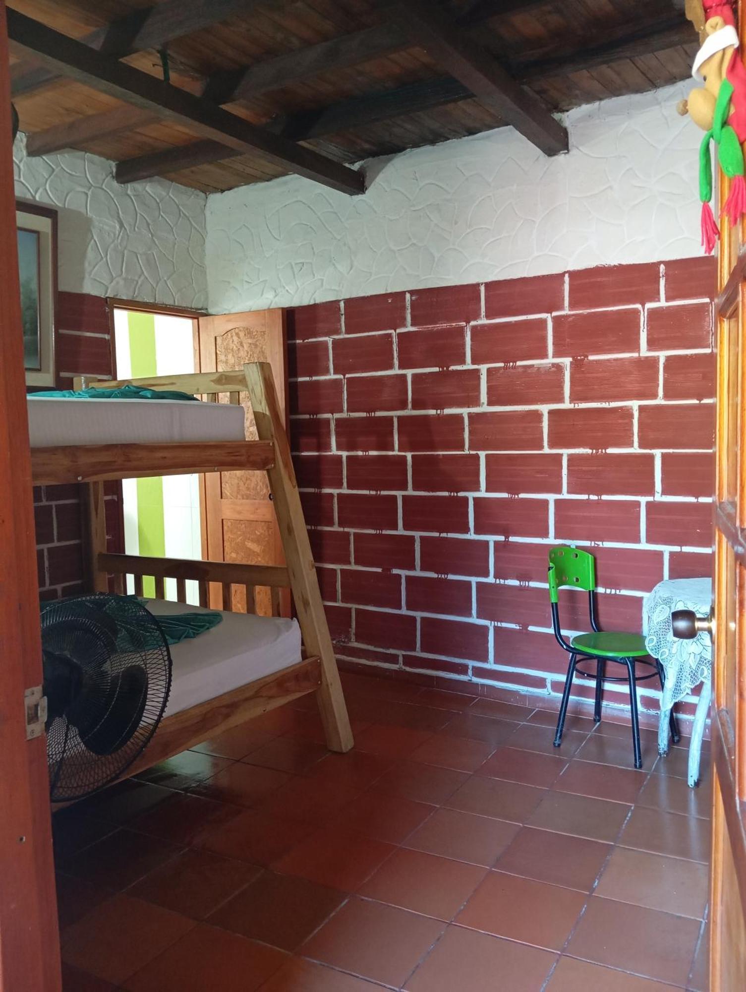 Hostal Los Wichos Minca Buitenkant foto