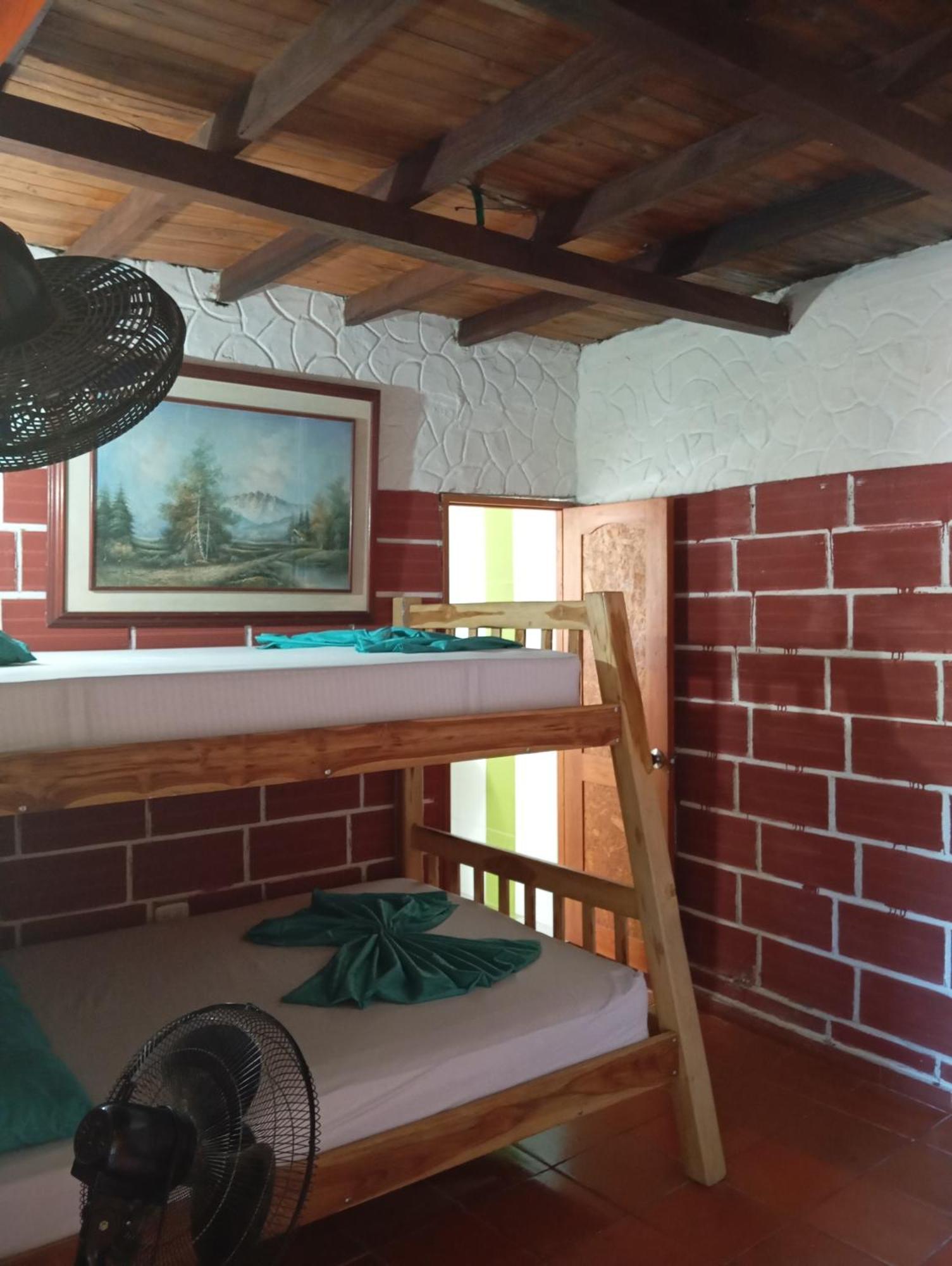 Hostal Los Wichos Minca Buitenkant foto